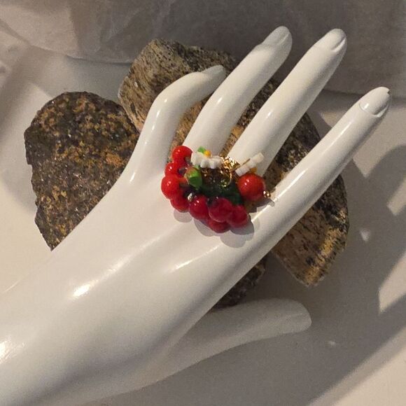 New Vibrant Gold Cherry Charm Ring with White Flowers Sz 7, 8, 9, 10 - Picture 2 of 8